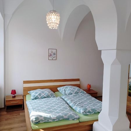 Ferienwohnung Im Rittergut Plohn 300 Meter Zum Freizeitpark Lengenfeld  Exteriér fotografie